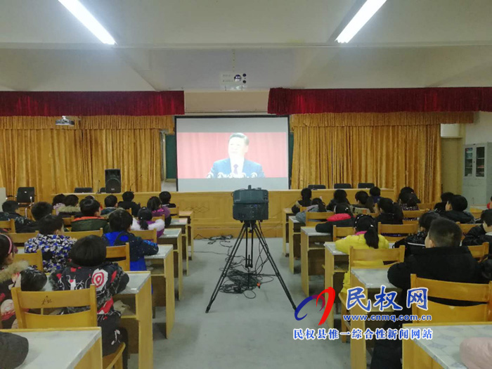 民權(quán)縣文化廣電旅游局聯(lián)合民權(quán)電影公司開展愛國(guó)主義電影進(jìn)校園活動(dòng) 民權(quán)縣文化廣電旅游局聯(lián)合民權(quán)電影公司開展愛國(guó)主義電影進(jìn)校園活動(dòng)