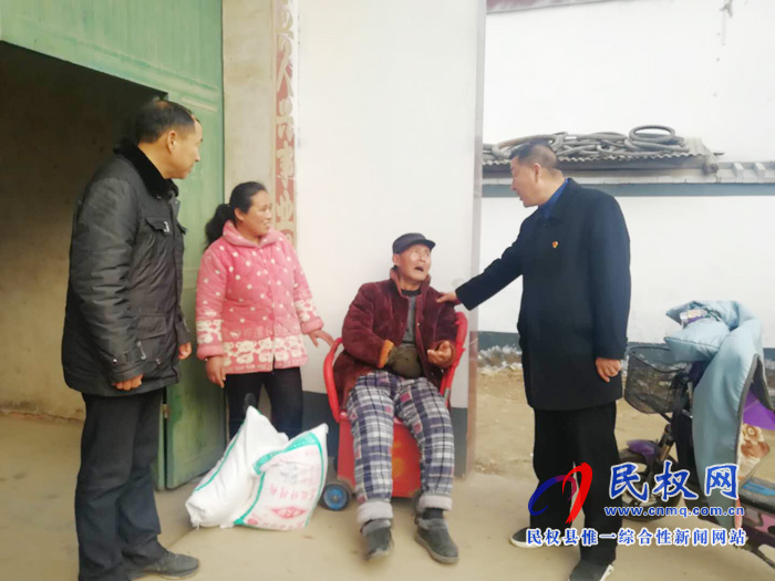 走訪慰問困難職工  點(diǎn)滴真情溫暖人心 走訪慰問困難職工  點(diǎn)滴真情溫暖人心