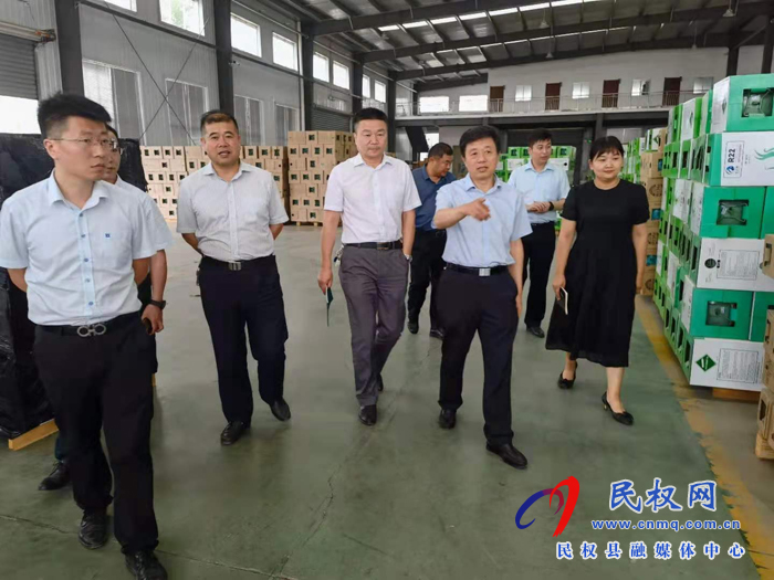  金融走進高新區(qū)，現(xiàn)場支招解難題--------民權(quán)縣開展“百名行長走訪千家萬戶”調(diào)研活動