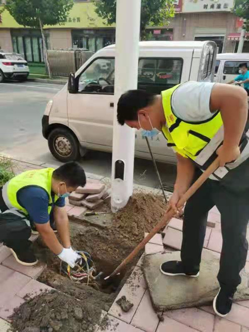 城管局路燈所：防疫情、保亮化、促安全