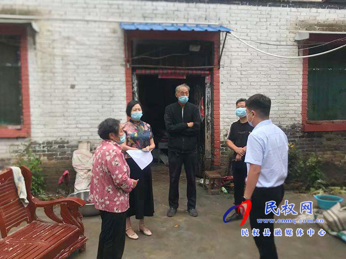 王橋鎮(zhèn):爭(zhēng)分奪秒開(kāi)展生產(chǎn)自救工作 王橋鎮(zhèn):爭(zhēng)分奪秒開(kāi)展生產(chǎn)自救工作