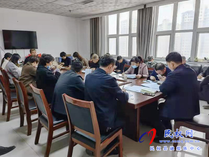 縣金融局召開脫貧人口小額信貸工作推進(jìn)會(huì) 縣金融局召開脫貧人口小額信貸工作推進(jìn)會(huì)