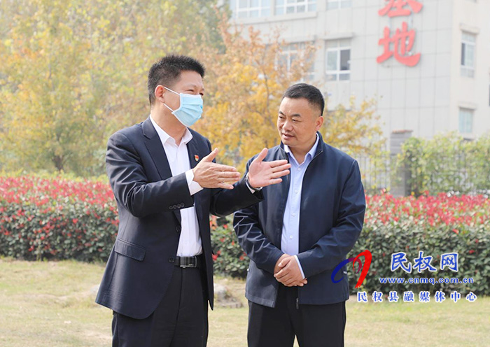 縣委常委、縣紀委書記、縣監(jiān)委主任冉燃督導全國文明城市創(chuàng)建工作