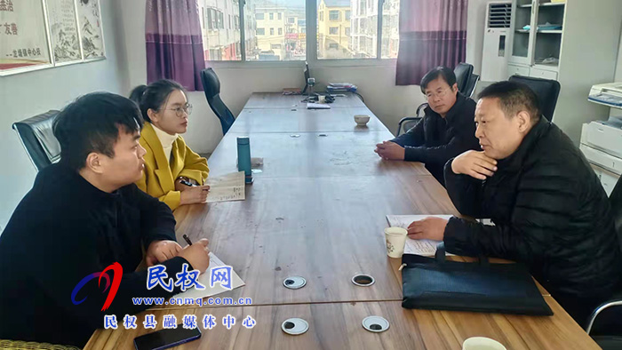 民權(quán)縣教研室深入龍?zhí)伶?zhèn)開(kāi)展聽(tīng)評(píng)課活動(dòng) 民權(quán)縣教研室深入龍?zhí)伶?zhèn)開(kāi)展聽(tīng)評(píng)課活動(dòng)