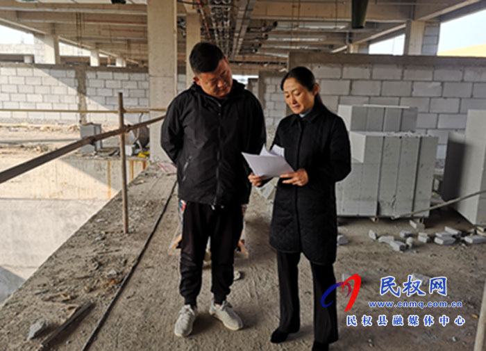 縣婦聯(lián)開展“萬人助萬企”活動(dòng) 縣婦聯(lián)開展“萬人助萬企”活動(dòng)