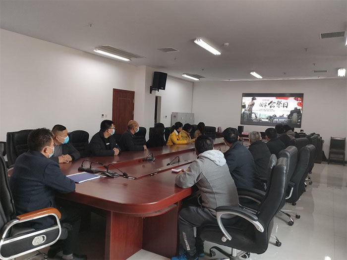縣畜牧發(fā)展服務(wù)中心開展國家公祭日悼念活動 縣畜牧發(fā)展服務(wù)中心開展國家公祭日悼念活動