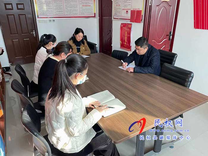 民權(quán)縣團(tuán)委召開疫情防控會(huì)議 民權(quán)縣團(tuán)委召開疫情防控會(huì)議