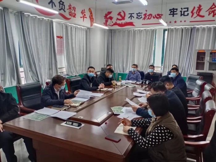 民權縣城鄉(xiāng)規(guī)劃編制研究中心召開網絡業(yè)務推進會 民權縣城鄉(xiāng)規(guī)劃編制研究中心召開網絡業(yè)務推進會
