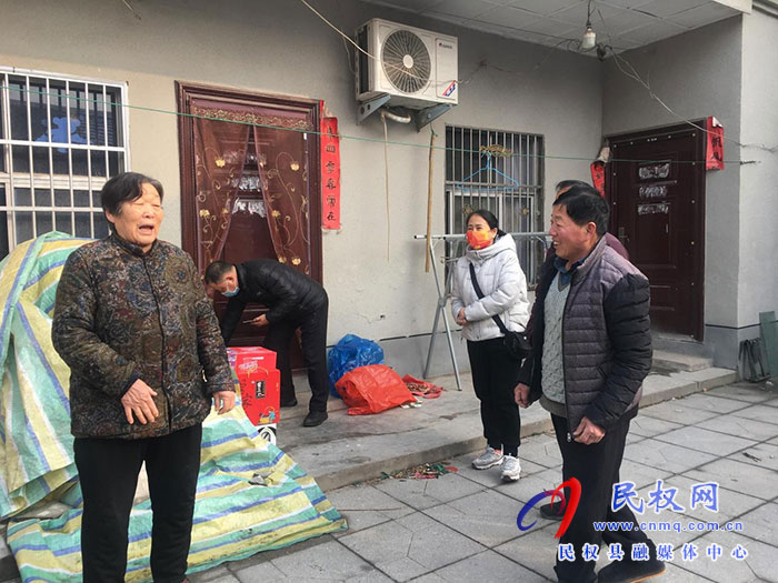 縣總工會看望慰問退休老干部 縣總工會看望慰問退休老干部