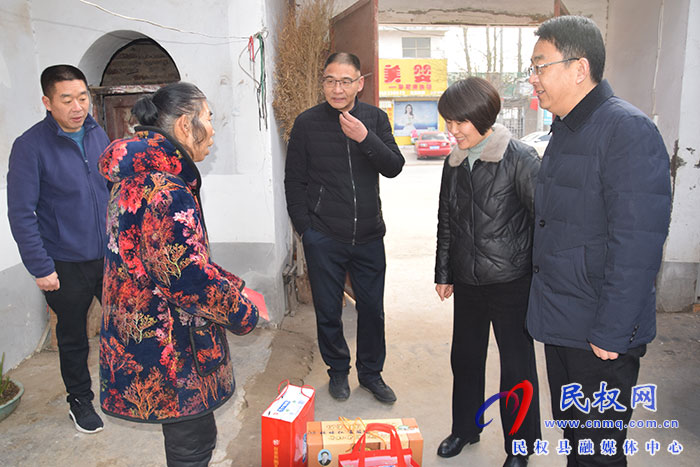 民權(quán)縣糧食收購儲(chǔ)備中心走訪慰問老干部 民權(quán)縣糧食收購儲(chǔ)備中心走訪慰問老干部