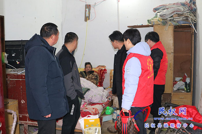 民權(quán)縣人民檢察院開(kāi)展“佳節(jié)尚文明 志愿關(guān)愛(ài)行”志愿服務(wù)活動(dòng) 民權(quán)縣人民檢察院開(kāi)展“佳節(jié)尚文明 志愿關(guān)愛(ài)行”志愿服務(wù)活動(dòng)