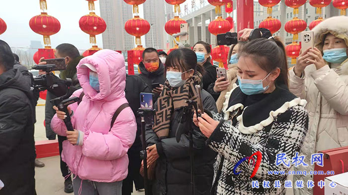 民權(quán)縣舉辦2022年慶元宵“燈節(jié)書會(huì)”云上非遺直播展示活動(dòng) 民權(quán)縣舉辦2022年慶元宵“燈節(jié)書會(huì)”云上非遺直播展示活動(dòng)