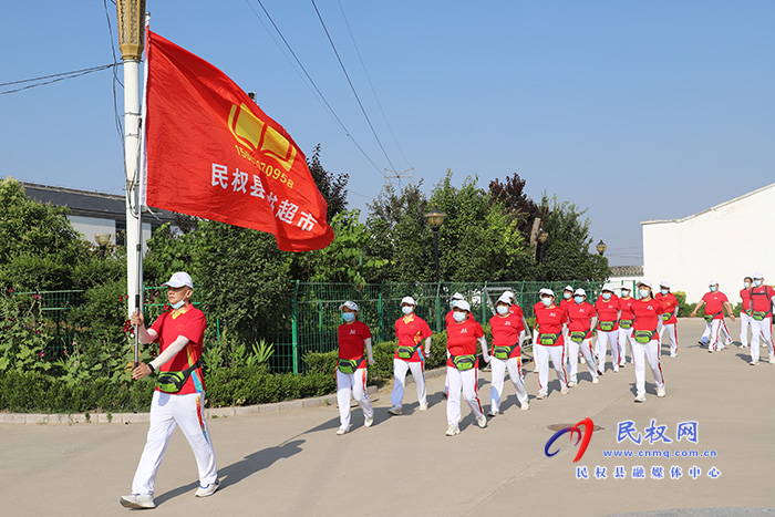 我縣圖書超市到敬老院開展“我們的節(jié)日·端午”慰問演出活動 我縣圖書超市到敬老院開展“我們的節(jié)日·端午”慰問演出活動