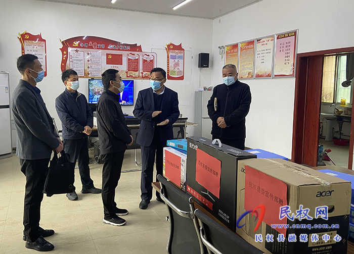 縣委常委、宣傳部長、副縣長畢道喜到龍?zhí)伶?zhèn)督導鞏固拓展脫貧攻堅成果后評估工作