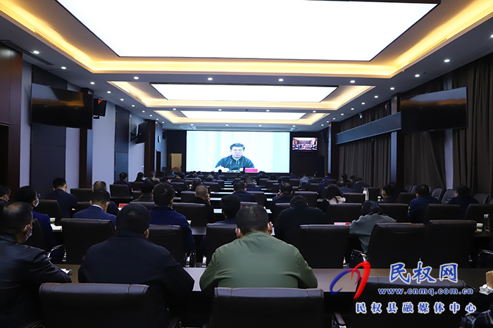 我縣組織收聽(tīng)收看全省安全生產(chǎn)電視電話會(huì)議