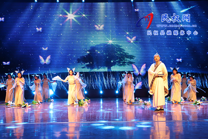 新時(shí)代 新征程 新?lián)?dāng) 新作為——民權(quán)縣宣傳貫徹黨的二十大精神迎新春文藝展演舉行 新時(shí)代 新征程 新?lián)?dāng) 新作為——民權(quán)縣宣傳貫徹黨的二十大精神迎新春文藝展演舉行