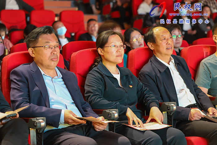 民權(quán)縣慶?！拔逡弧眲趧?dòng)節(jié)“五四”青年節(jié)職工文藝匯演舉行