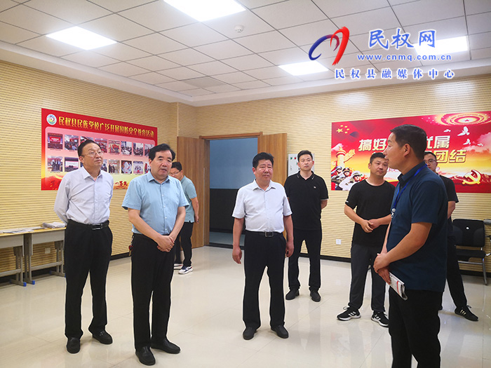 市退役軍人事務(wù)局三級(jí)調(diào)研員趙振營(yíng)一行到民檢查全國(guó)雙擁模范城創(chuàng)建工作 市退役軍人事務(wù)局三級(jí)調(diào)研員趙振營(yíng)一行到民檢查全國(guó)雙擁模范城創(chuàng)建工作
