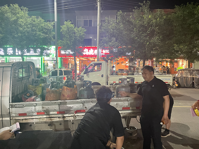 縣住建局對全縣餐飲燃氣安全進行排查 縣住建局對全縣餐飲燃氣安全進行排查