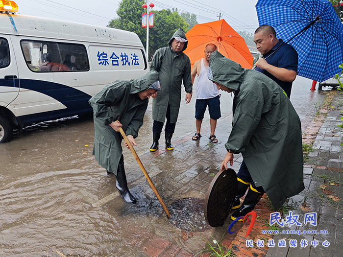 孫六鎮(zhèn)多舉措做好雨后災情排查整治工作 孫六鎮(zhèn)多舉措做好雨后災情排查整治工作