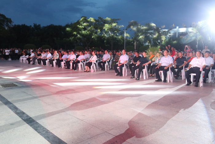 軍民魚水情 攜手新征程——民權(quán)縣慶”八一”雙擁文藝晚會(huì)舉行