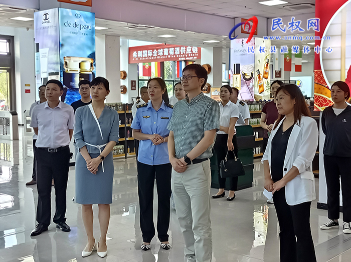中國(guó)海關(guān)傳媒中心副主任陳剛一行蒞民調(diào)研縣域經(jīng)濟(jì)開放發(fā)展工作 中國(guó)海關(guān)傳媒中心副主任陳剛一行蒞民調(diào)研縣域經(jīng)濟(jì)開放發(fā)展工作