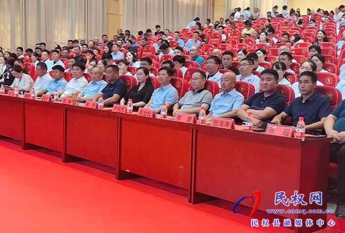 我縣舉行中國醫(yī)師節(jié)慶?；顒? title=