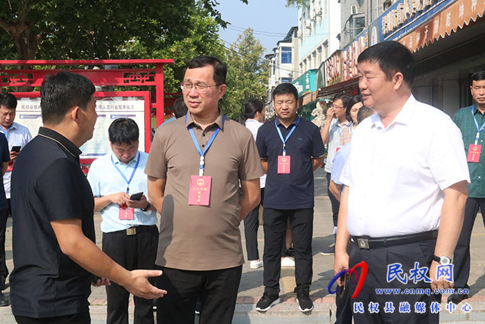 縣人大常委會(huì)開(kāi)展關(guān)于我縣法治政府建設(shè)工作情況專題調(diào)研