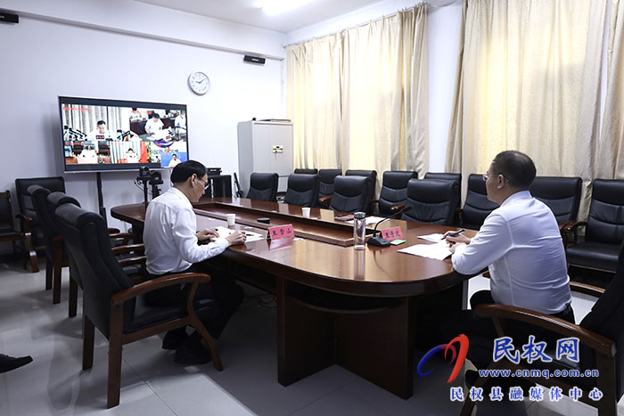 我縣組織收聽收看市政府常務(wù)會議 我縣組織收聽收看市政府常務(wù)會議