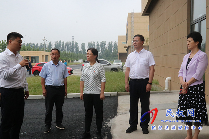 縣四家領(lǐng)導調(diào)研重點項目建設情況 縣四家領(lǐng)導調(diào)研重點項目建設情況