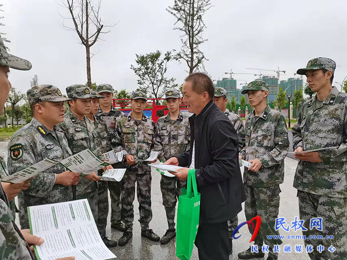 縣司法局開展“法律服務進軍營”系列活動 縣司法局開展“法律服務進軍營”系列活動