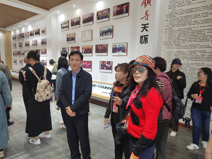 兩岸媒體采訪團(tuán)走進(jìn)王公莊村 兩岸媒體采訪團(tuán)走進(jìn)王公莊村