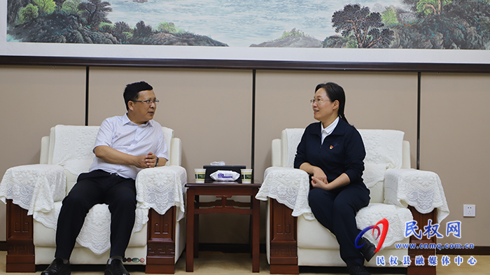 縣委書記王靜嫻會(huì)見國(guó)家能源集團(tuán)河南電力有限公司黨委書記、董事長(zhǎng)康龍一行