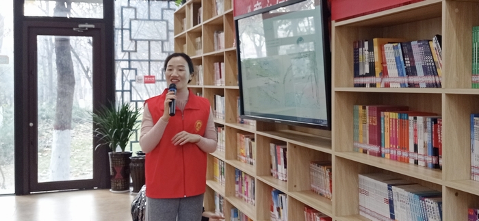 民權(quán)縣圖書館舉辦第三十一期“童心向黨·書香伴成長(zhǎng)”閱讀分享會(huì) 民權(quán)縣圖書館舉辦第三十一期“童心向黨·書香伴成長(zhǎng)”閱讀分享會(huì)
