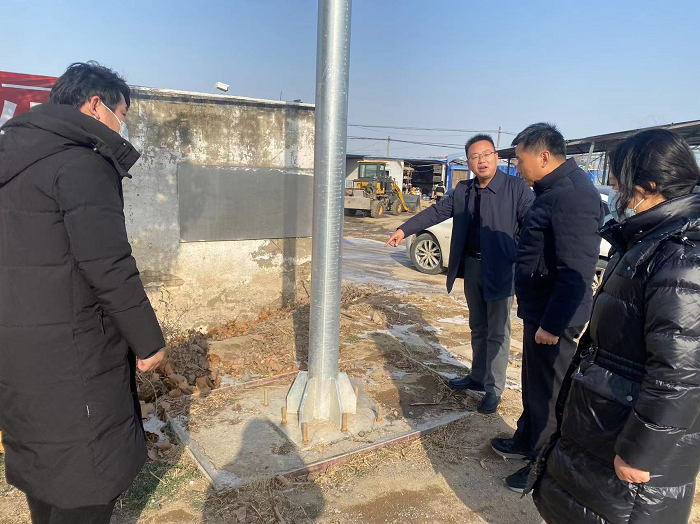 縣財(cái)政局實(shí)地查驗(yàn)部分國道省道公路安全設(shè)施精細(xì)化提升工程項(xiàng)目 縣財(cái)政局實(shí)地查驗(yàn)部分國道省道公路安全設(shè)施精細(xì)化提升工程項(xiàng)目
