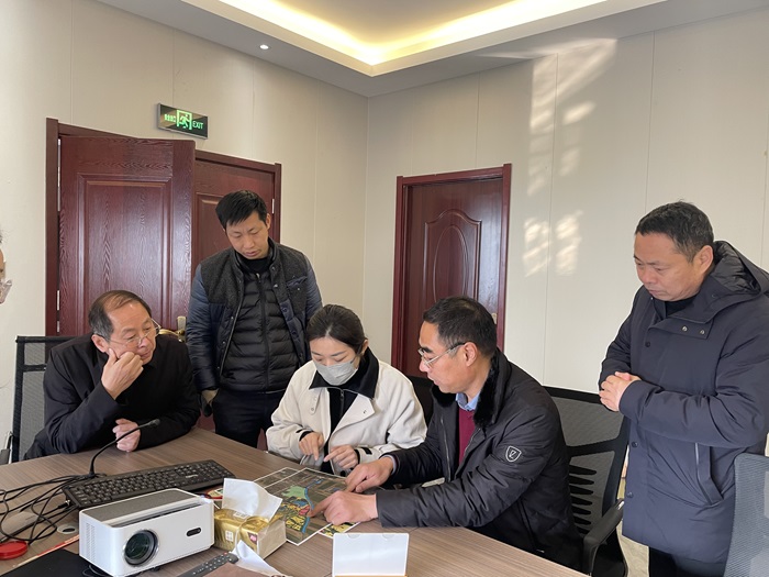 縣財政局實地考察農(nóng)村公益事業(yè)財政獎補(bǔ)項目 縣財政局實地考察農(nóng)村公益事業(yè)財政獎補(bǔ)項目