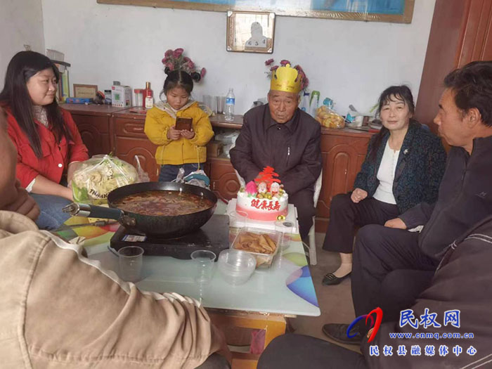 民權(quán)縣伯黨鄉(xiāng):村規(guī)民約點(diǎn)亮“文明幸福星” 民權(quán)縣伯黨鄉(xiāng):村規(guī)民約點(diǎn)亮“文明幸福星”