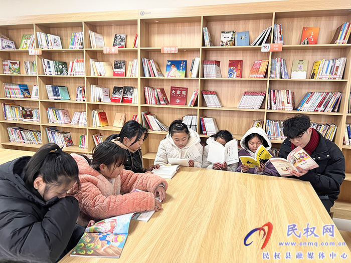 胡集鄉(xiāng)開展“過新年 讀好書”讀書分享會活動 胡集鄉(xiāng)開展“過新年 讀好書”讀書分享會活動