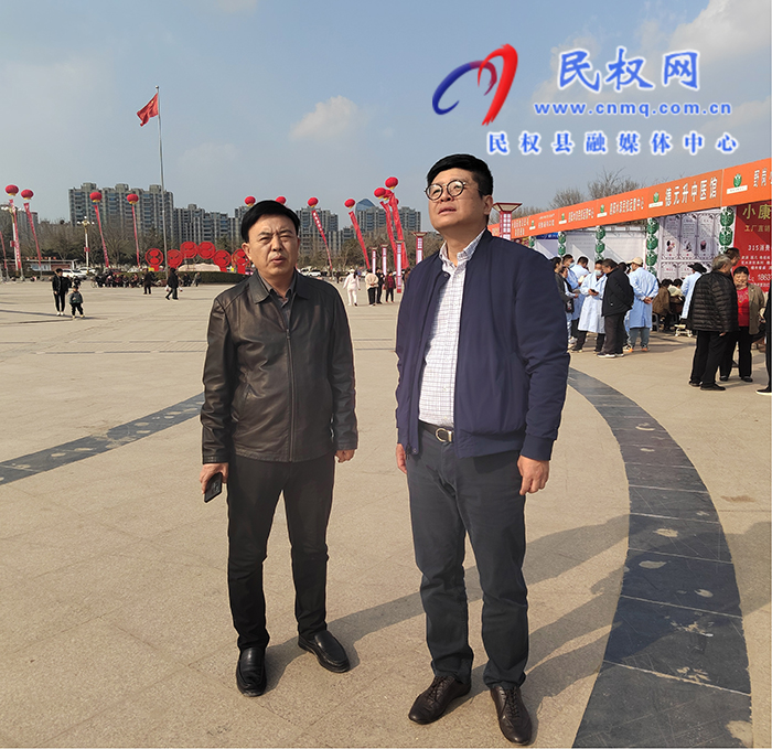 縣委常委、副縣長謝志強現(xiàn)場指導(dǎo)3·15消費者權(quán)益日活動