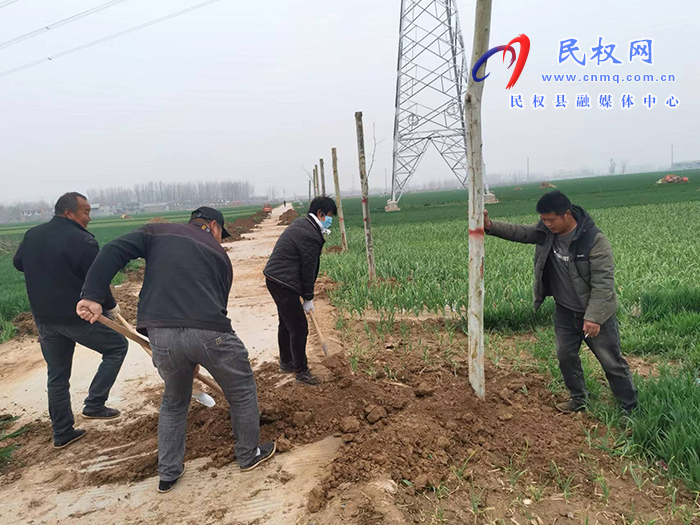 孫六鎮(zhèn):多舉措開展綠化補(bǔ)植工作 孫六鎮(zhèn):多舉措開展綠化補(bǔ)植工作