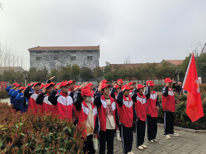 團(tuán)縣委組織開展2024年迎五四“探尋紅色足跡，傳承革命精神”紅色研學(xué)實(shí)踐活動(dòng)