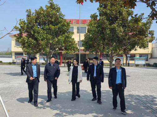 省殘聯(lián)到民權(quán)縣開展基層殘聯(lián)組織建設(shè)示范基地評估驗收工作 省殘聯(lián)到民權(quán)縣開展基層殘聯(lián)組織建設(shè)示范基地評估驗收工作