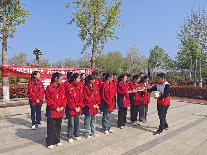 共青團(tuán)民權(quán)縣委開展“國家安全 青春挺膺”主題團(tuán)日活動(dòng) 共青團(tuán)民權(quán)縣委開展“國家安全 青春挺膺”主題團(tuán)日活動(dòng)