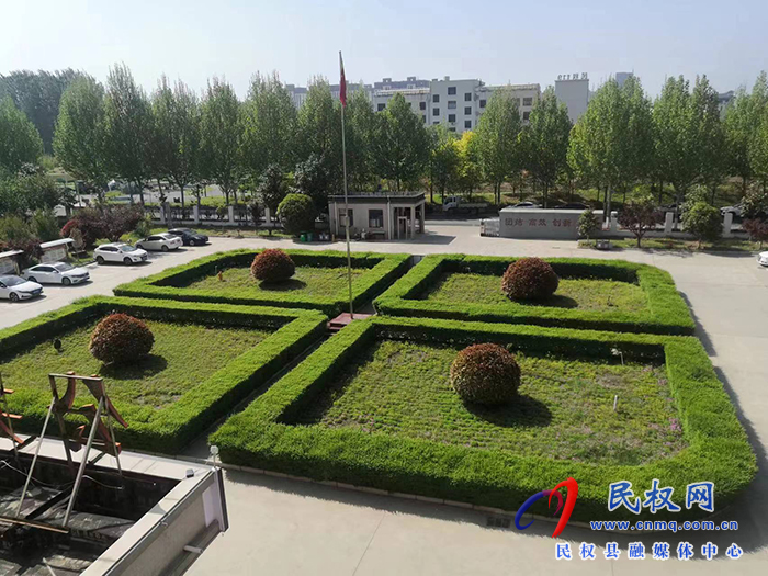 縣司法局傾力打造“園林式”機關  縣司法局傾力打造“園林式”機關