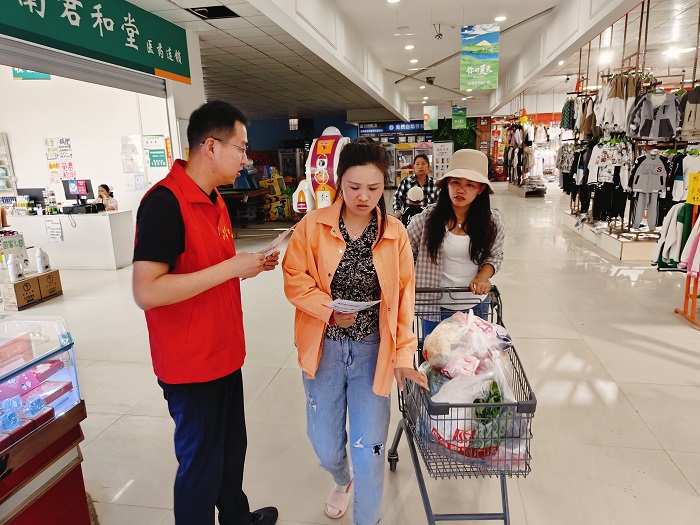 雙塔鎮(zhèn):扎實(shí)開(kāi)展安全生產(chǎn)宣傳活動(dòng) 筑牢平安法治星 雙塔鎮(zhèn):扎實(shí)開(kāi)展安全生產(chǎn)宣傳活動(dòng) 筑牢平安法治星