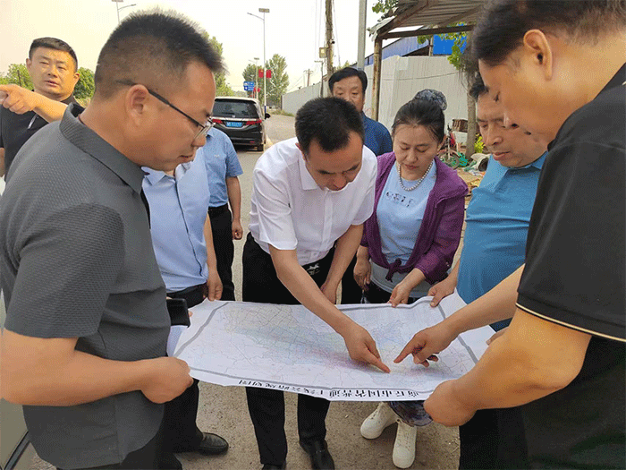   市公路事業(yè)發(fā)展中心黨委書記、主任馬登峰到我縣調研國道220豫魯省界出入口項目