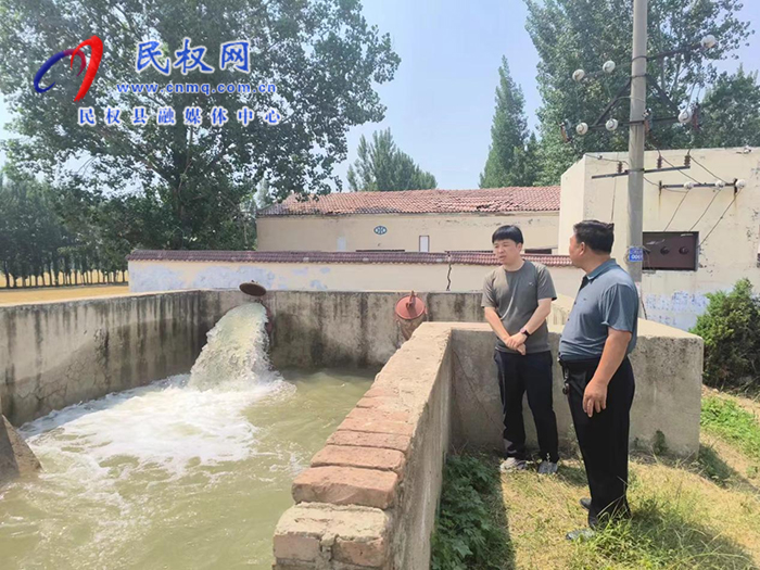 程莊鎮(zhèn):全力以赴抗大旱 夏種夏管奪豐收 程莊鎮(zhèn):全力以赴抗大旱 夏種夏管奪豐收