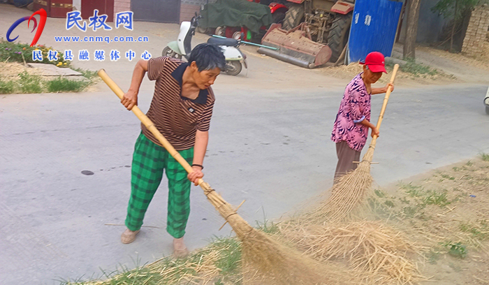 孫六鎮(zhèn):積極做好麥?zhǔn)蘸笕司迎h(huán)境整治工作 孫六鎮(zhèn):積極做好麥?zhǔn)蘸笕司迎h(huán)境整治工作