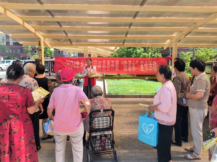團(tuán)縣委開展暑期防溺水主題宣傳活動(dòng) 團(tuán)縣委開展暑期防溺水主題宣傳活動(dòng)