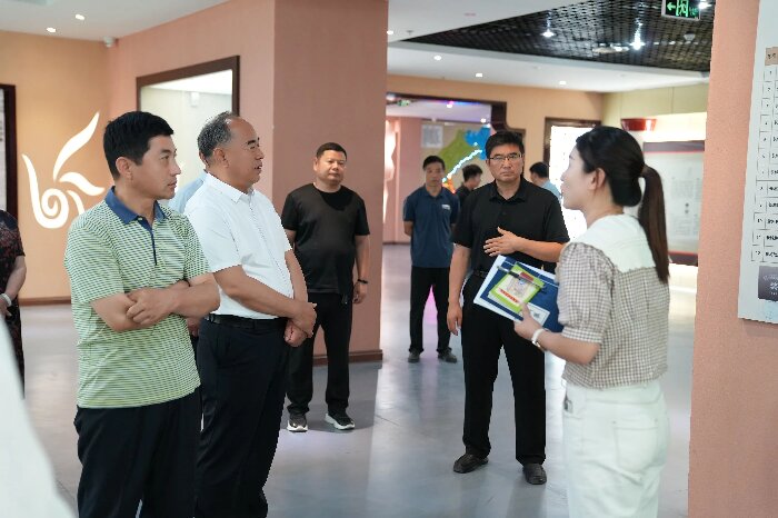河南省終身教育研學(xué)游體驗(yàn)基地專家組到莊子文化館進(jìn)行基地評(píng)審工作 河南省終身教育研學(xué)游體驗(yàn)基地專家組到莊子文化館進(jìn)行基地評(píng)審工作